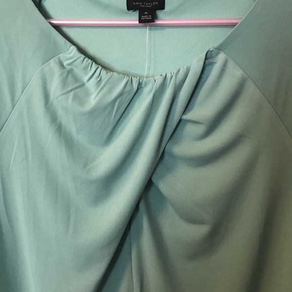 Pleated twist neck top - Picture 6 of 6